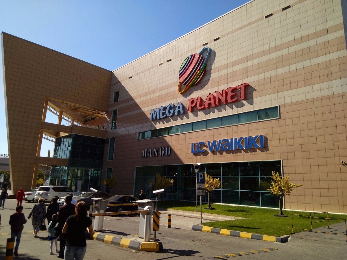«Mega Planet» Shopping and Entertainment Center
