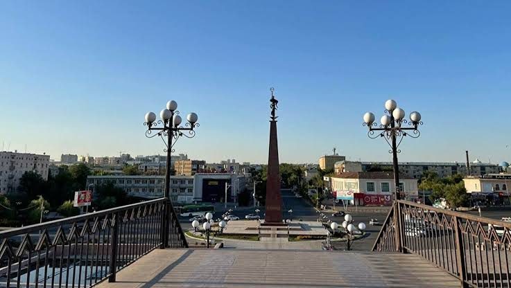 «Zher Ana» Independence Monument