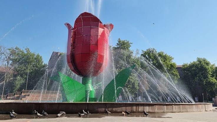 «Tulip» Fountain